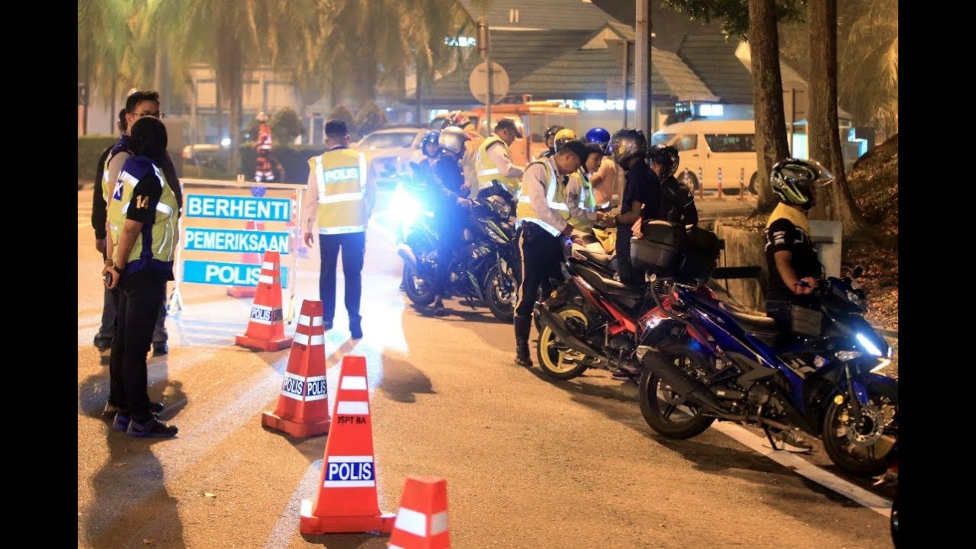 Exhaust Bising: Denda RM2,000, Menyita Motosikal & Penjara Sehingga 6 Bulan