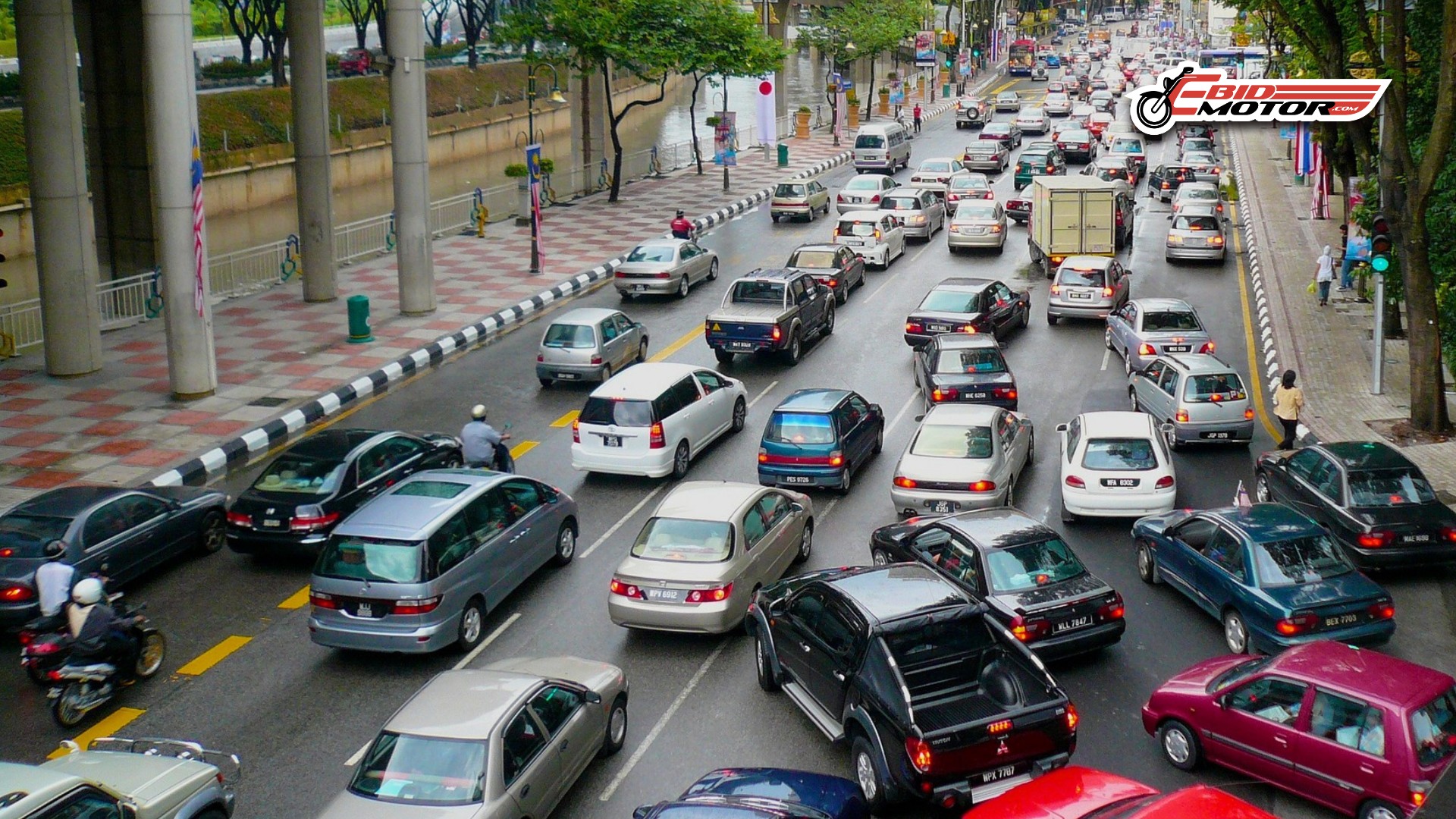 Stress Hadap Jem? Ini 5 Motosikal TERBAIK Untuk Harungi Jalan Raya Yang Sesak!