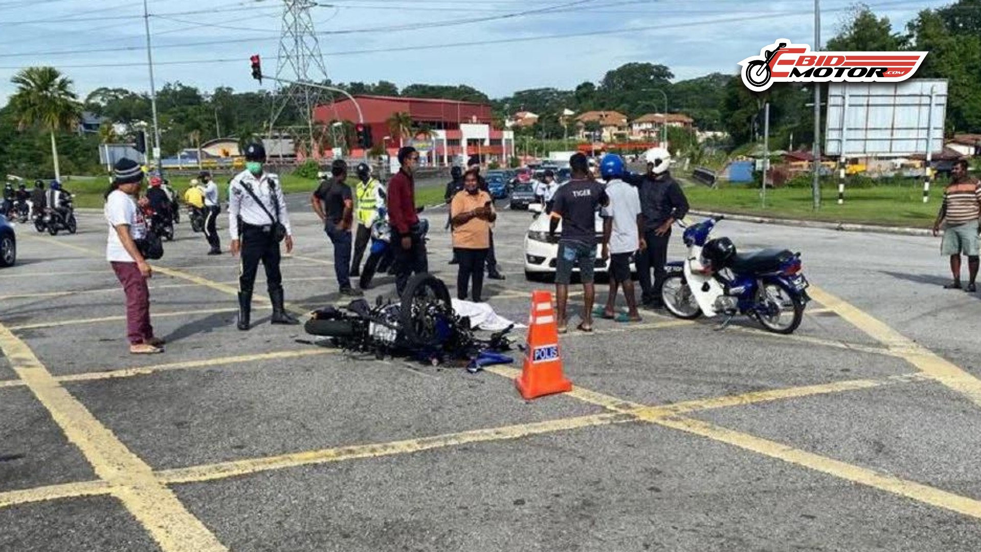 Hajat Ke Sekolah Tak Kesampaian, Pelajar Tingkatan 5 Temui Ajal Dalam Perjalanan Ke Sekolah