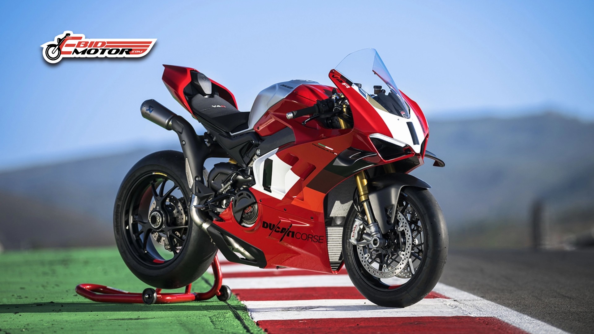 Rasmi! Ducati Melancarkan Panigale V4 R 2023 - 240hp, Spec Racing Tapi Road Legal!