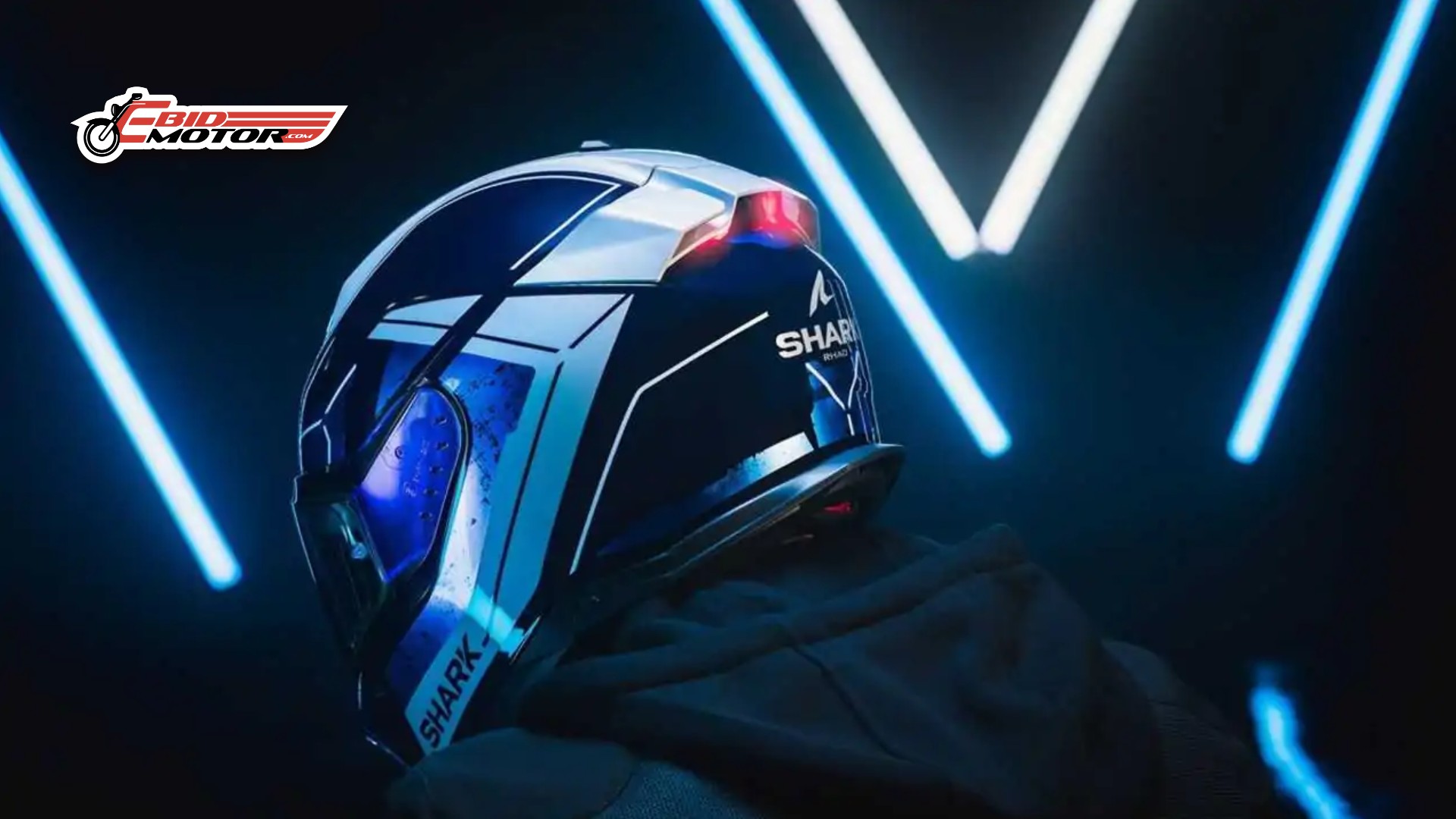 SHARK Perkenal Helmet Full-Face Skwal i3, Ada Lampu Brek, RM1,559!