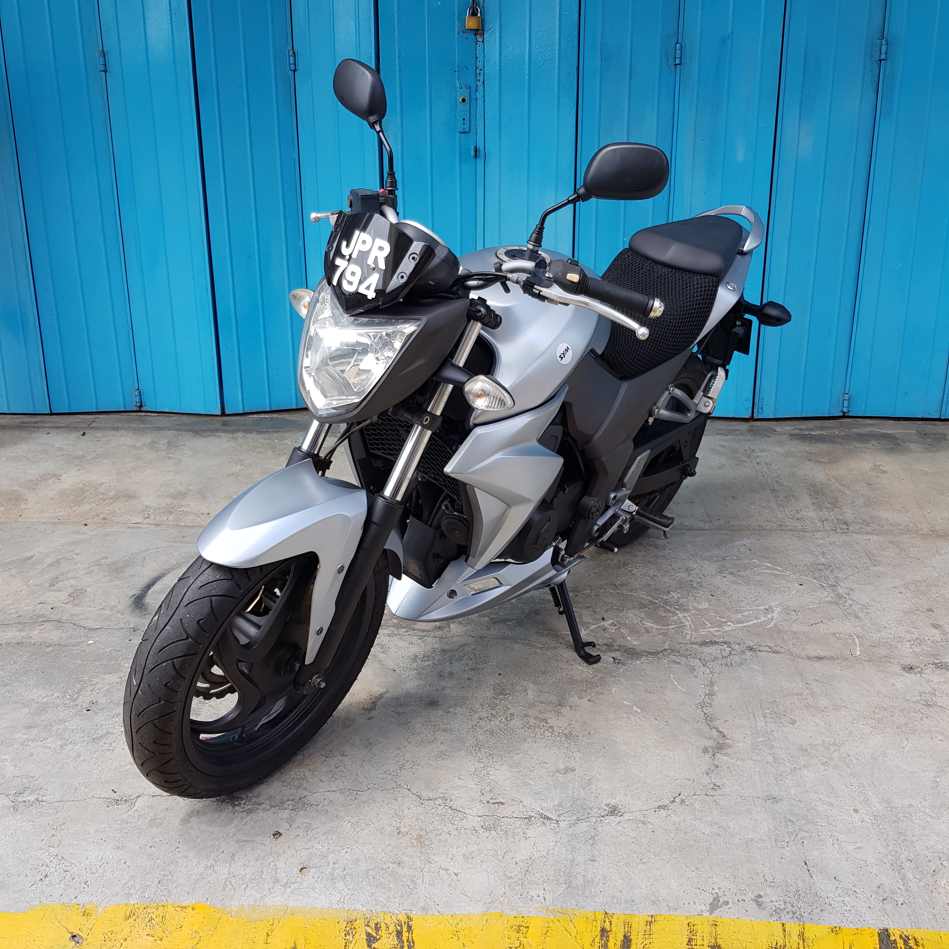 sym t2 250cc