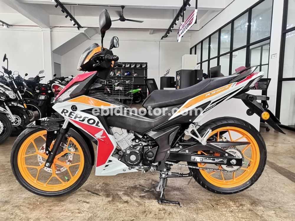 Honda RS 150 Repsol - Beli Motor Honda Melalui Bidaan Online